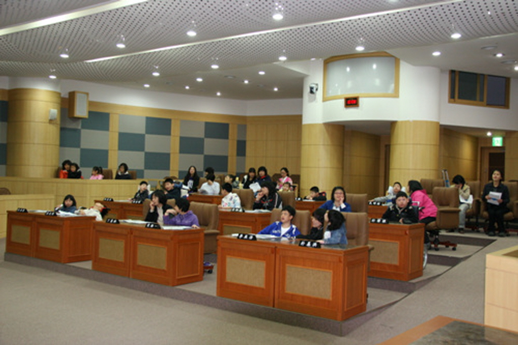 2011년도 부산혜남학교(4,5학년) 청소년의회교실 (3) 이미지