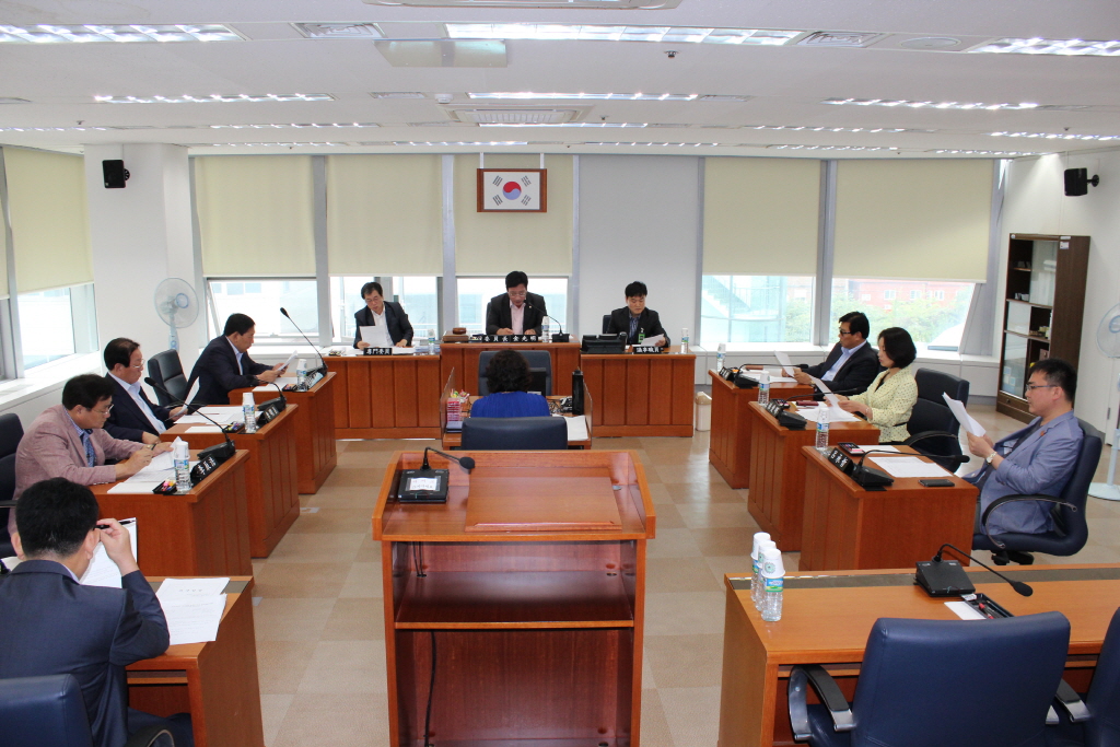 제220회 남구의회(임시회) 개의 - 운영위원회 이미지