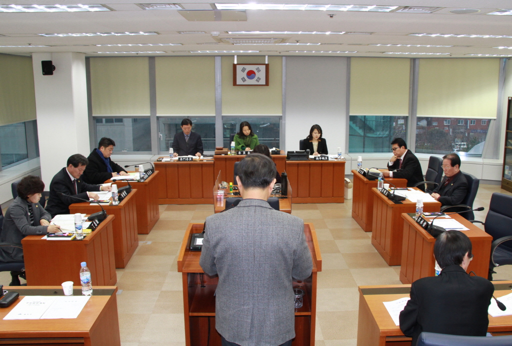 제214회 남구의회(임시회) 개의 - 총무위원회 이미지