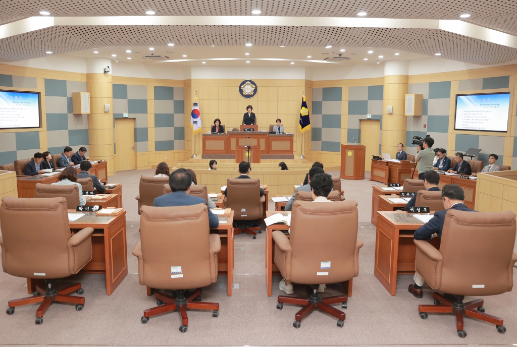 제319회 남구의회(제1차정례회) 의정활동사진(0) 이미지