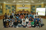 성동초등학교 의회교실(6학년 기념촬영) 대표이미지